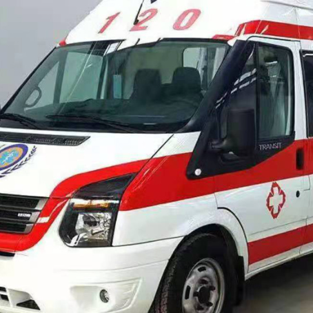 沙县非急救护送病人转院租赁救护车的优缺点对比